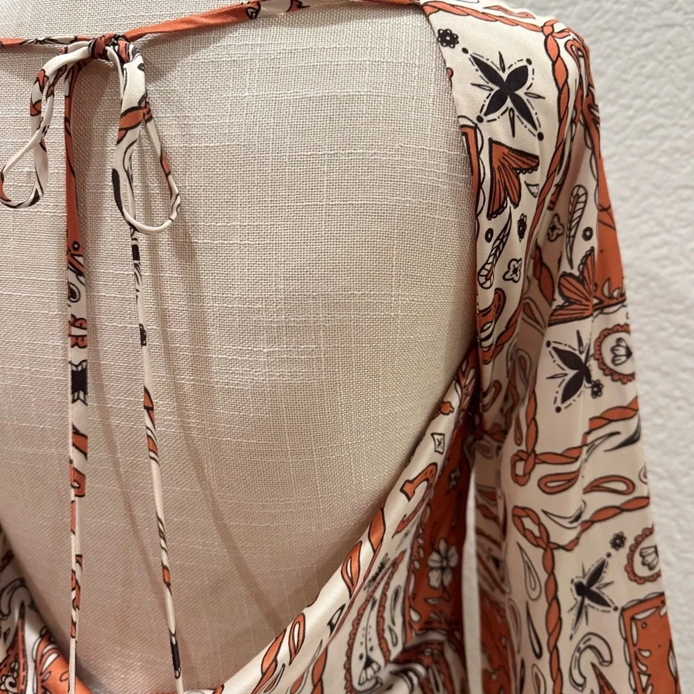 Bailey Rose Paisley Print Long Sleeve Mini Dress in Burnt Orange. Size XS - Picture 10 of 10